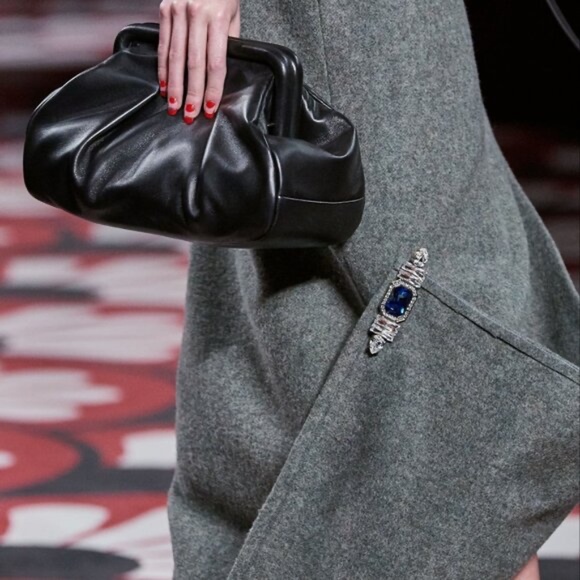 Miu Miu AW/20 Crystal Brooch - Picture 1 of 6